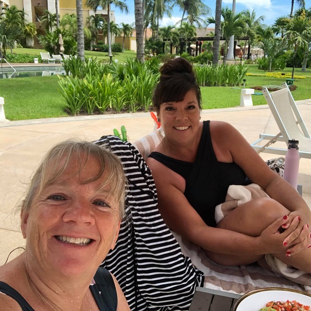 Guests Return to Cancun