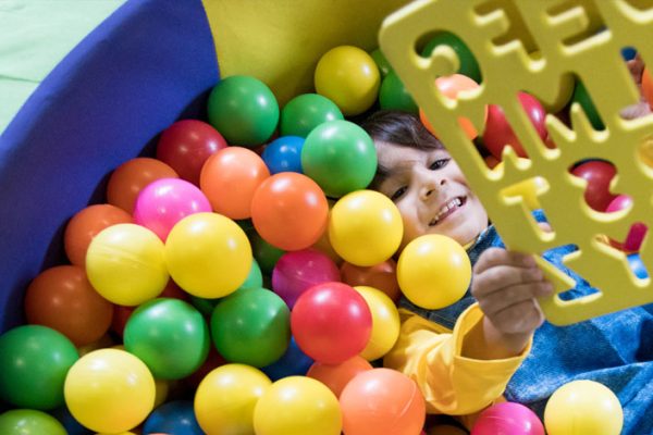 Eagle’s Wings Foundation Cabo Provides Grants to Many Organizations Through the Generosity of Club Members 